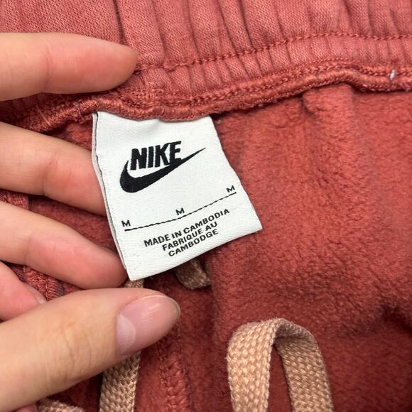 Nike Sportswear Club Fleece Rust Pink Mens M AOP Swoosh Tapered Jogger Sweatpant - Picture 4 of 14